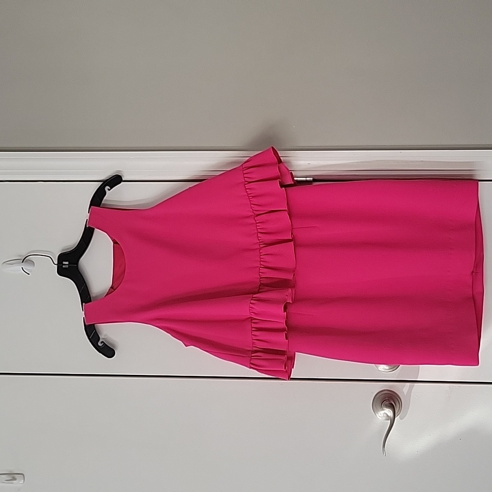 Trina Turk size 8 rose pink dress